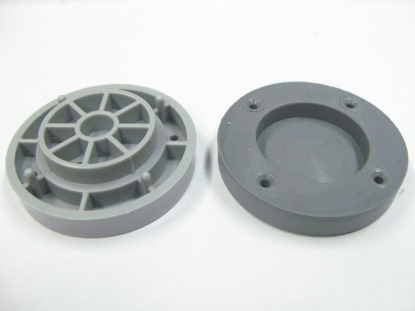 Pesukoneen jalan koroke