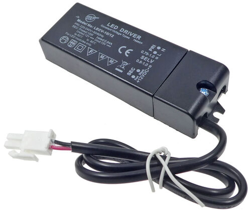 Lapetek liesituulettimen muuntaja 12VDC 10W SPK4844